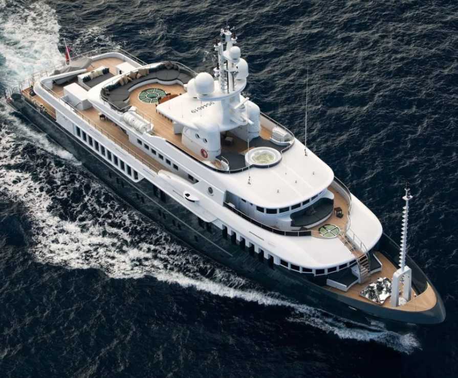 Inside Putin's yachts: Opulence and luxury unveiled